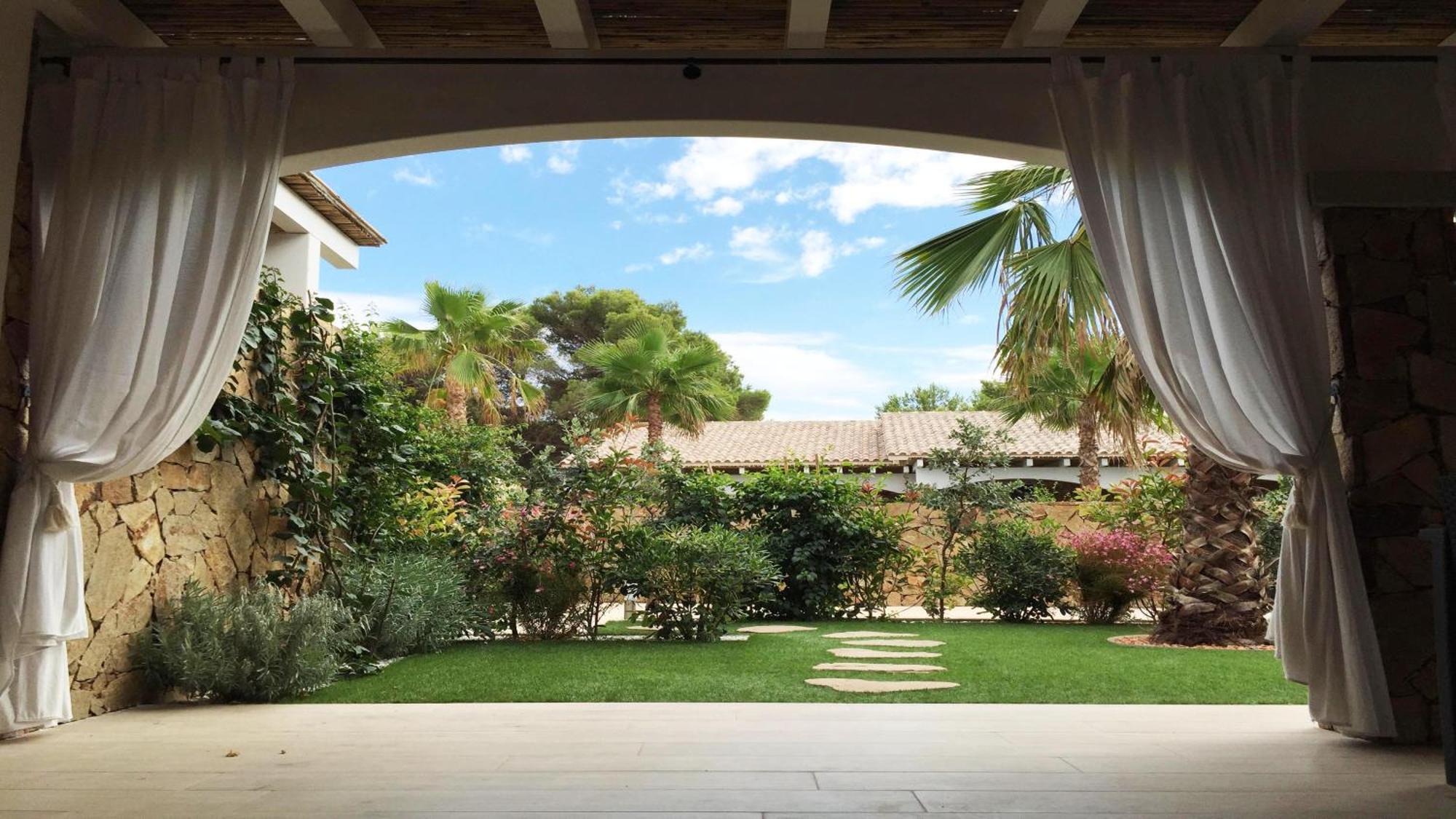 Residence Elegance Ville Ed Appartamenti A Porto Pino Exterior photo