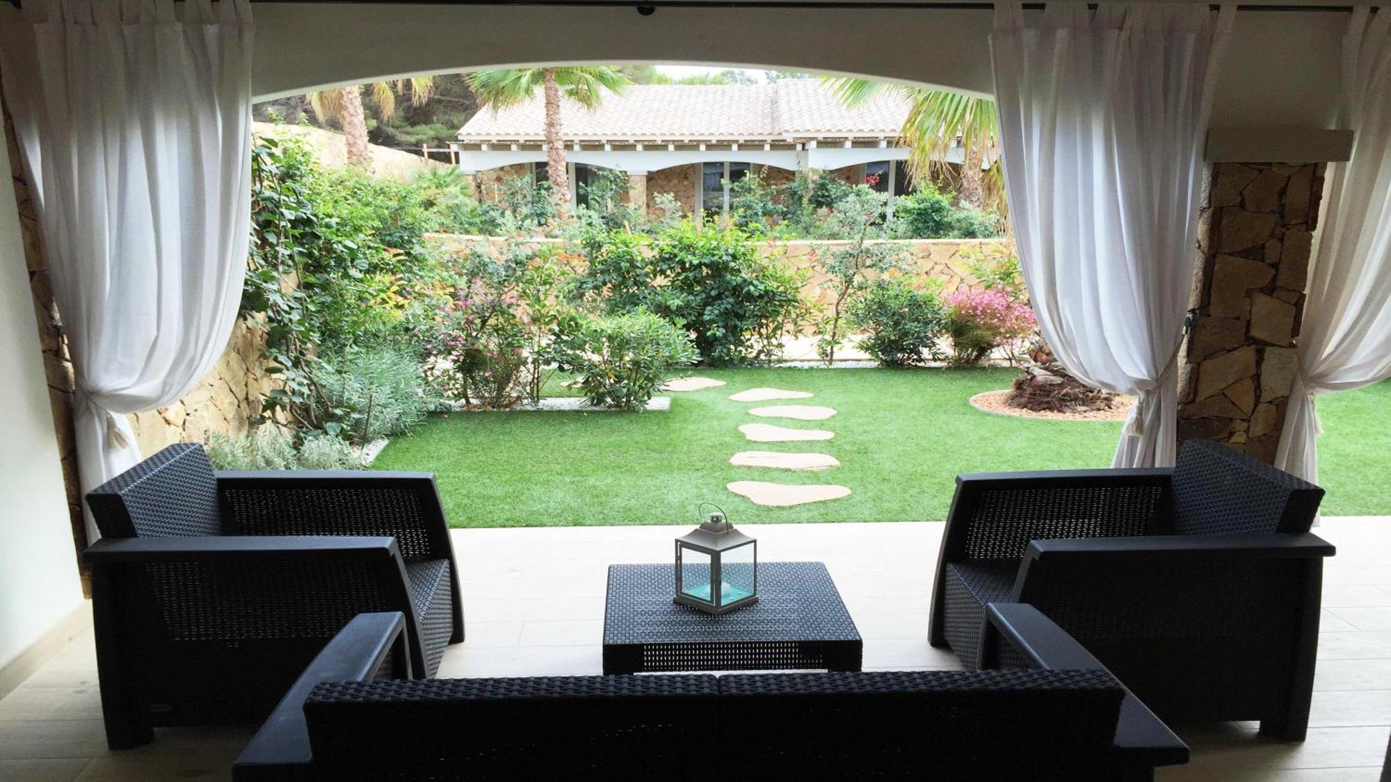Residence Elegance Ville Ed Appartamenti A Porto Pino Exterior photo